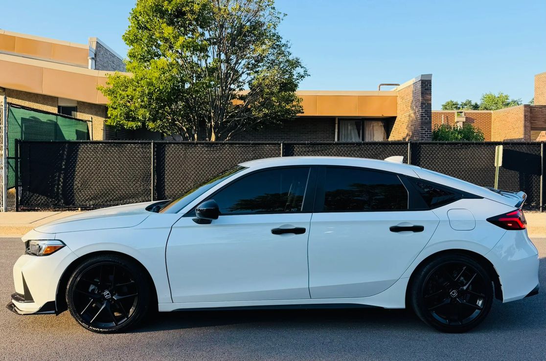 honda civic hatchback 2025 19XFL2H86SE002028 image honda civic hatchback 2025 19XFL2H86SE002028 image